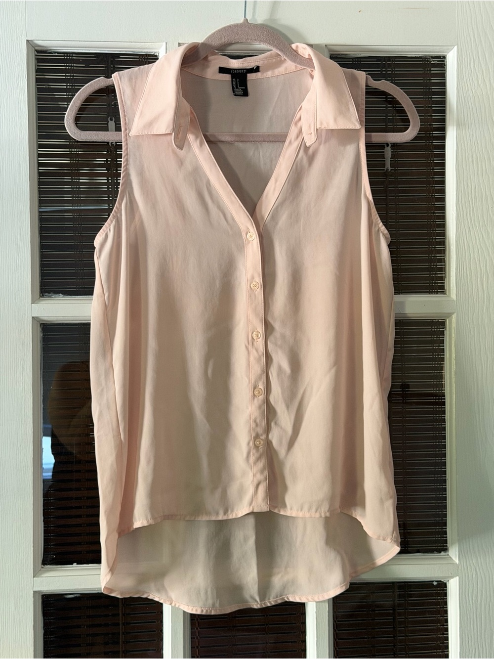 Forever 21 Women’s‎ S Pink Lightweight Sleeveless Button Down Blouse | SKU 0373